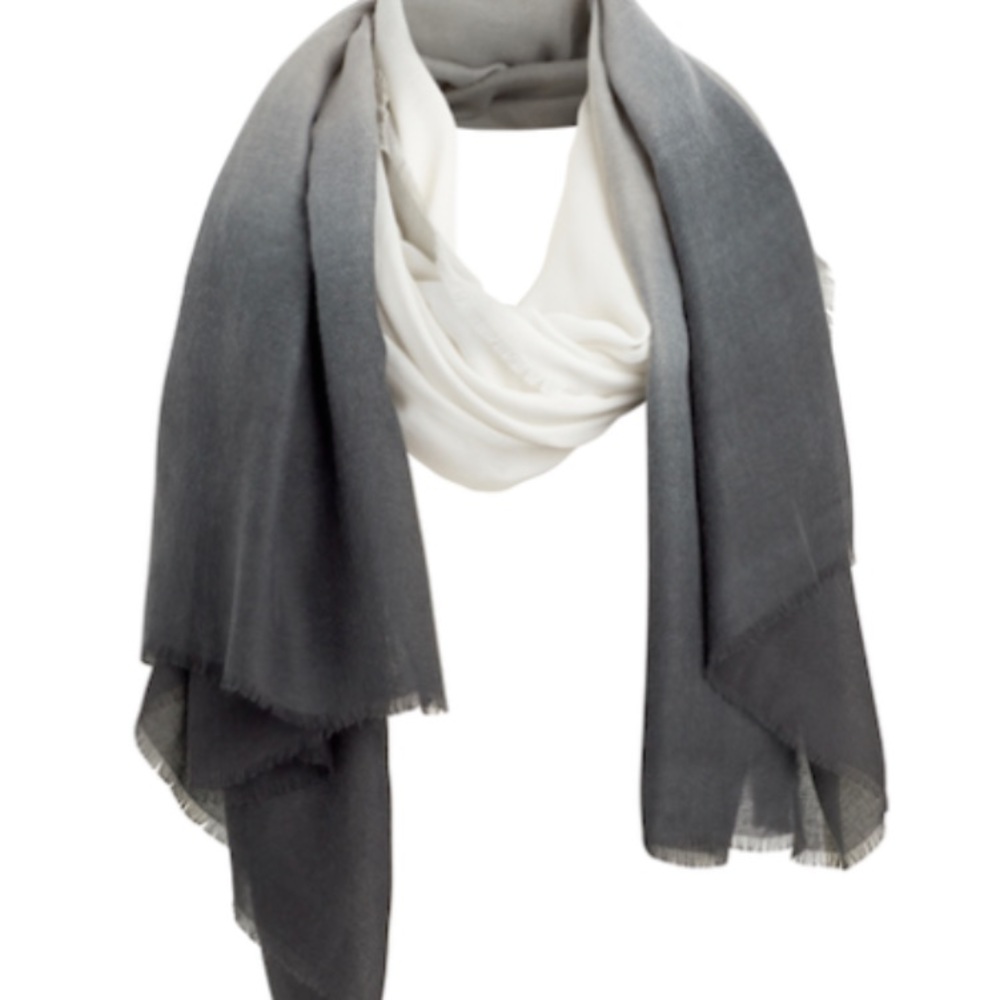 ☘️NWT! Carly Cushnie Ombré Scarf Rachel Zoe - Picture 2 of 5